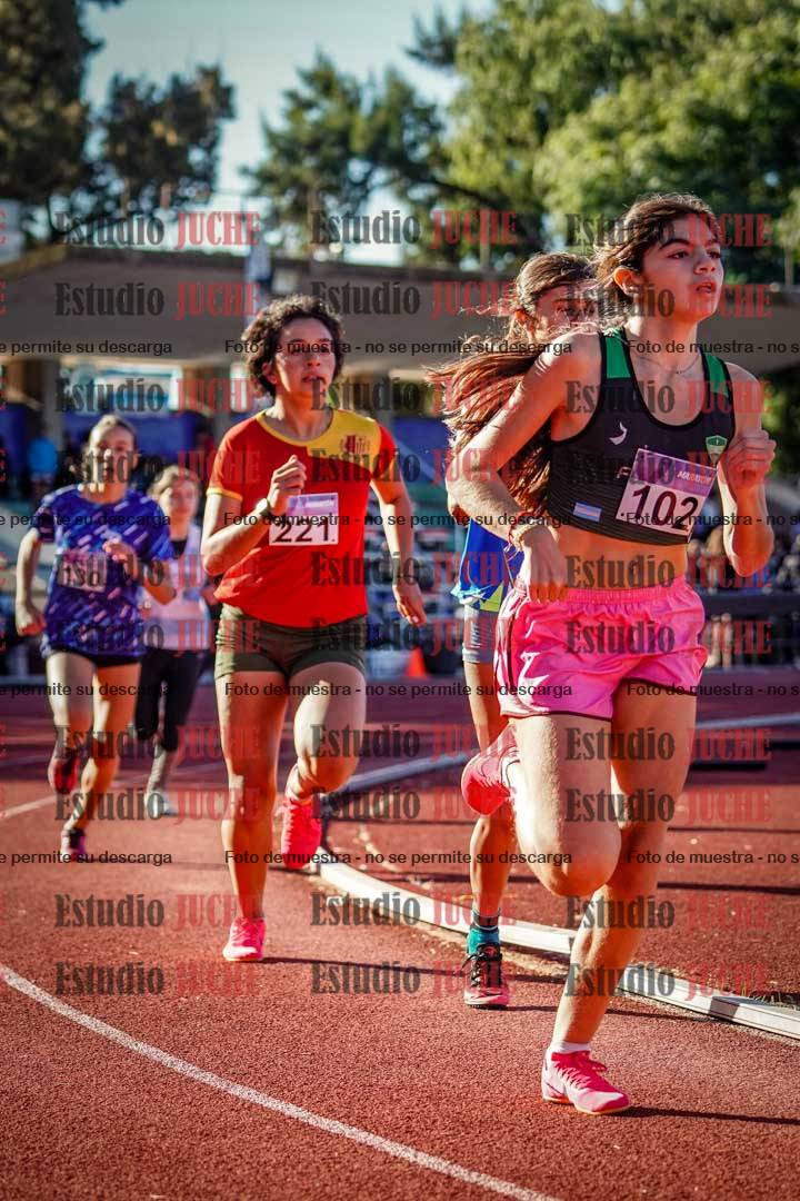 Fotos de los 600 m de mujeres