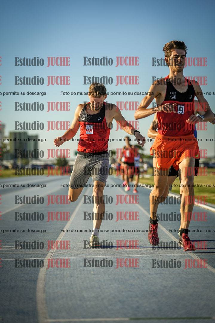 Fotos de los 1500 m llanos de varones