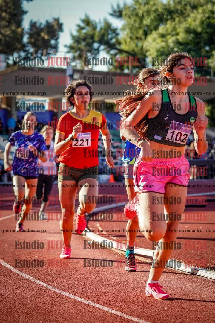 Fotos de los 600 m de mujeres