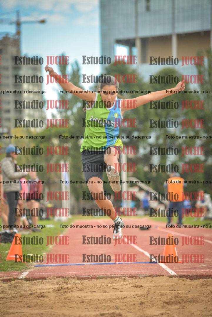 Fotos del salto en largo - mujeres U16