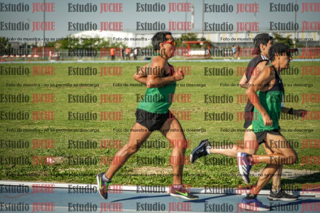 Fotos de los 1500 m llanos de varones