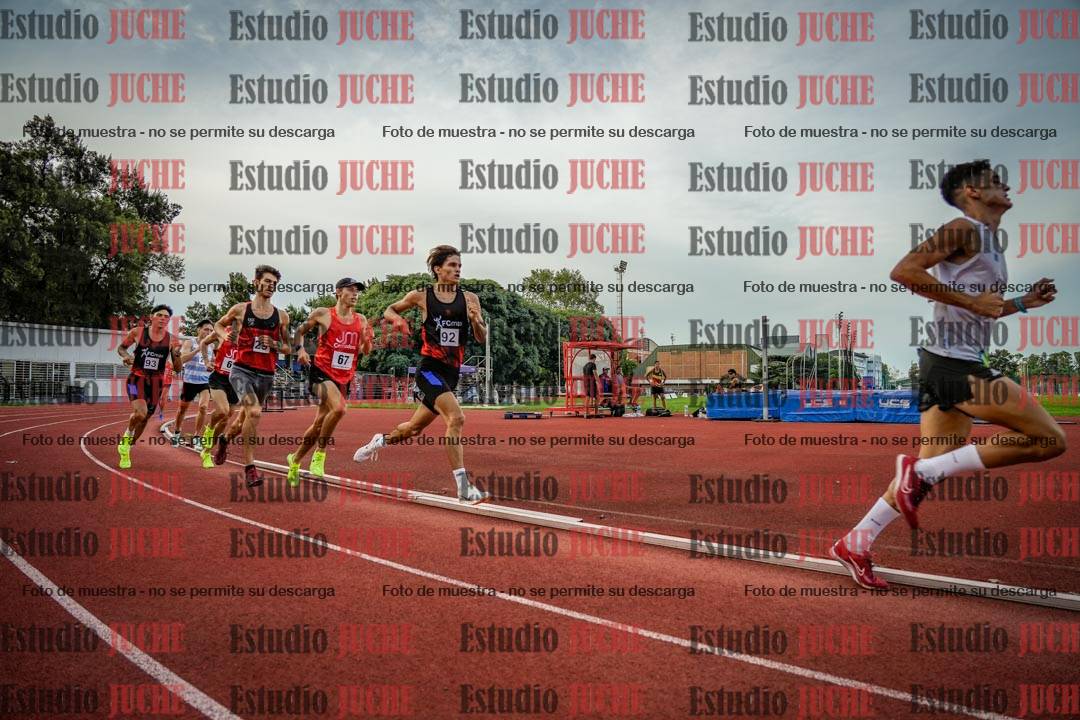 Fotos de los 1500 m llanos de varones