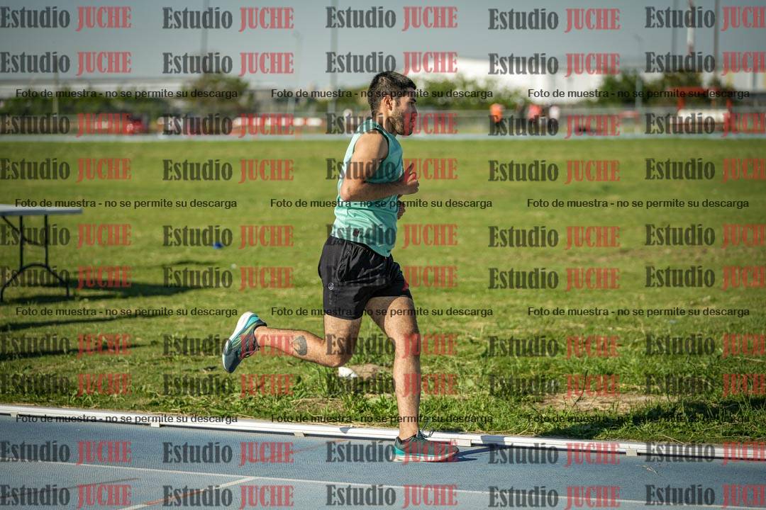Fotos de los 1500 m llanos de varones