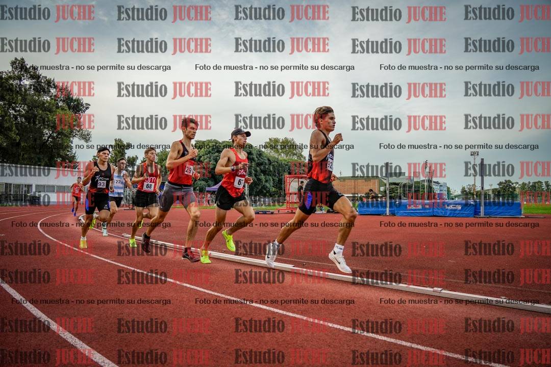 Fotos de los 1500 m llanos de varones