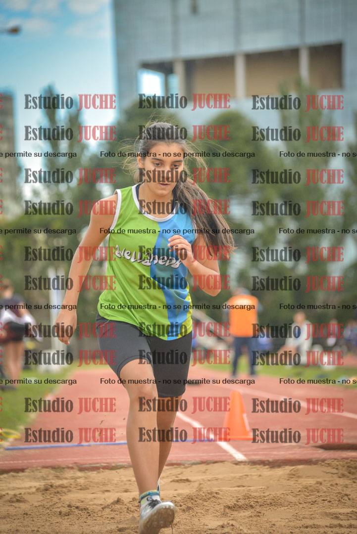Fotos del salto en largo - mujeres U16