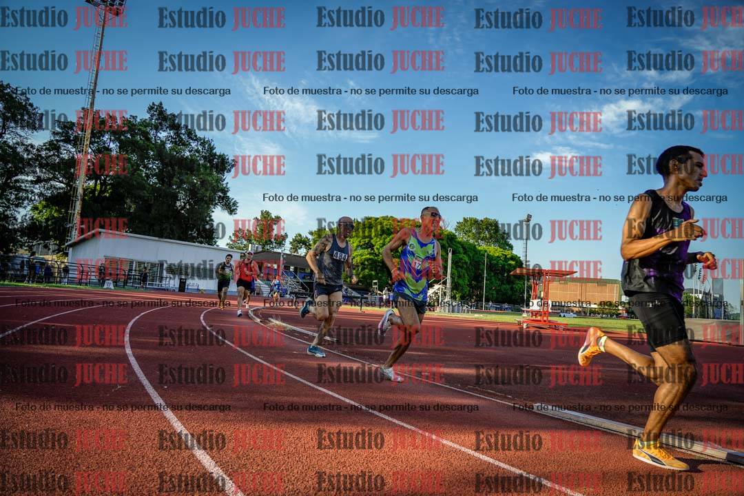 Fotos de los 1500 m llanos de varones