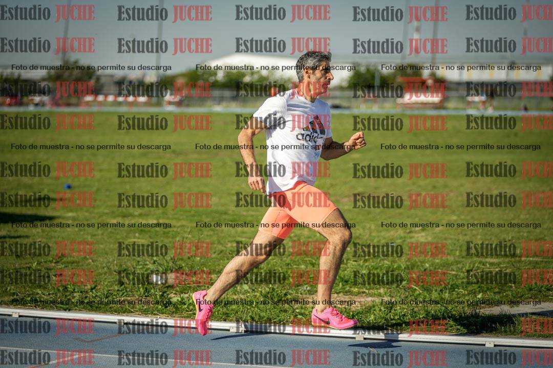 Fotos de los 1500 m llanos de varones
