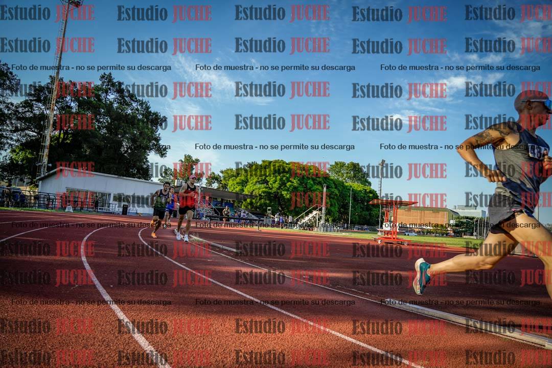 Fotos de los 1500 m llanos de varones