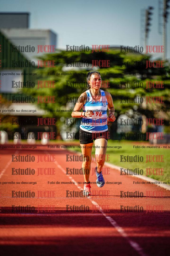 Fotos de los 5000 m llanos de mujeres y varones