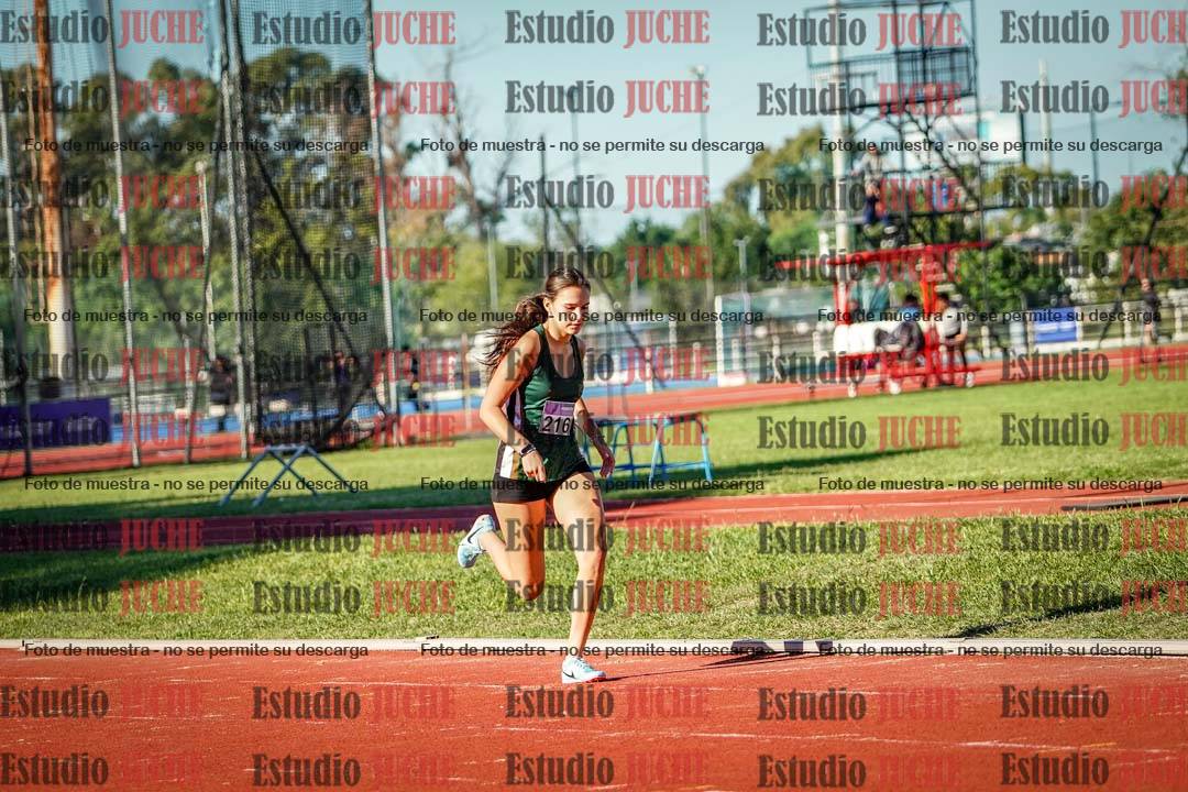 Fotos de los 600 m de mujeres