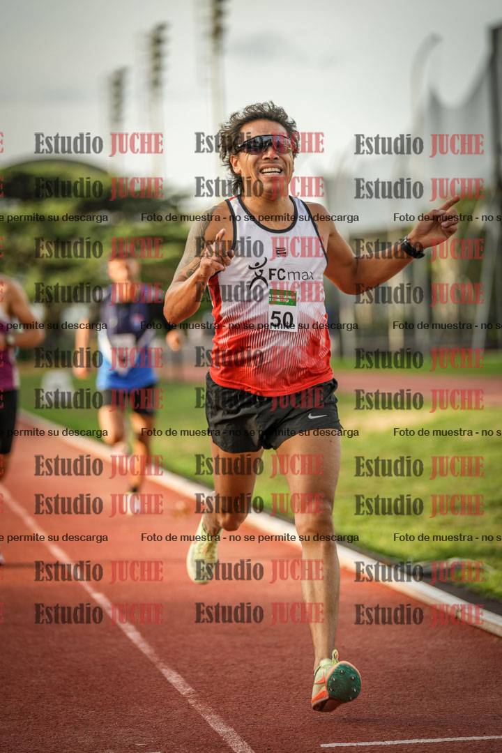 Fotos de los 3000 m llanos de varones