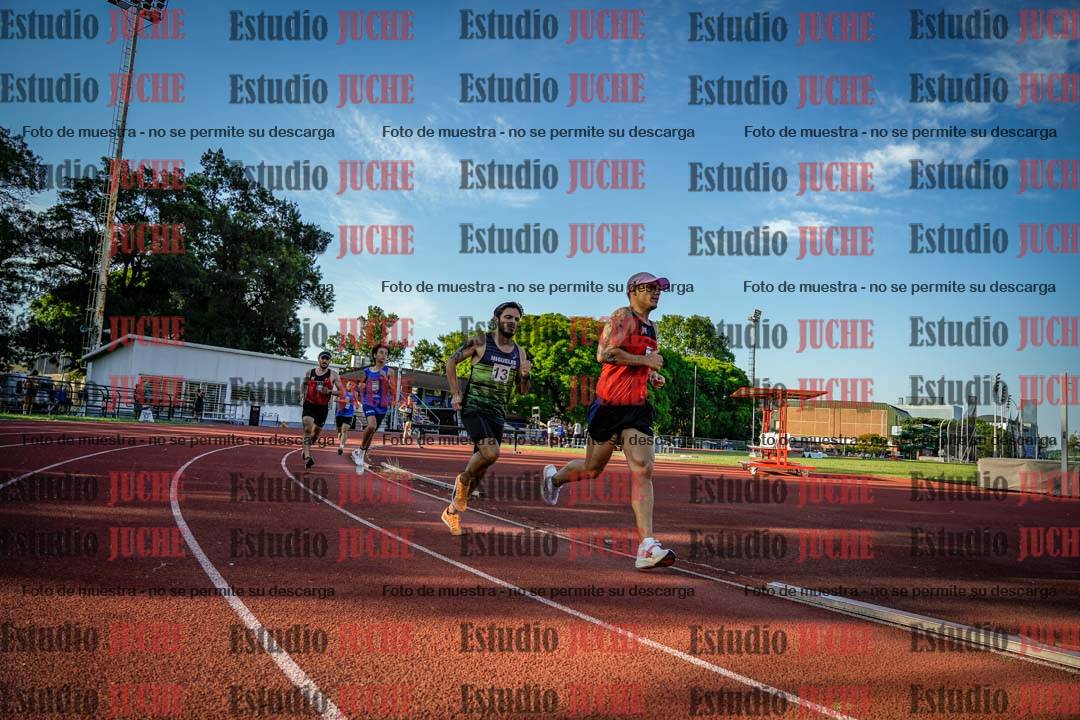 Fotos de los 1500 m llanos de varones