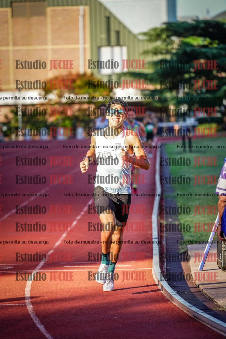 Fotos de los 3000 m llanos de varones
