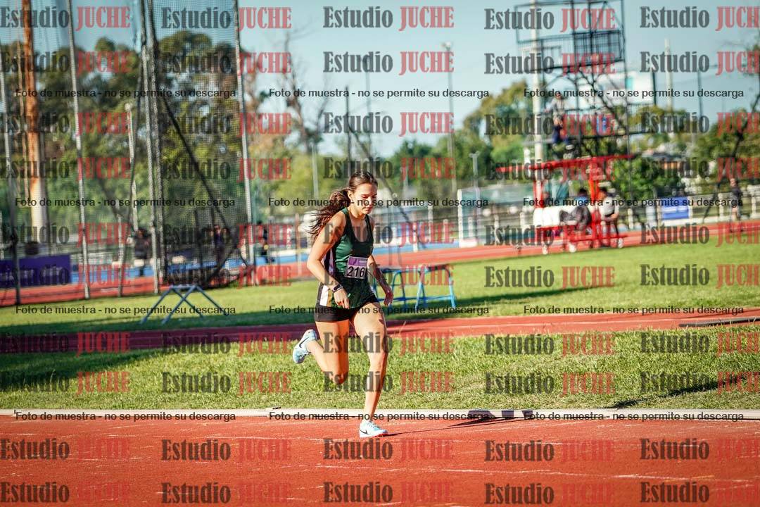 Fotos de los 600 m de mujeres