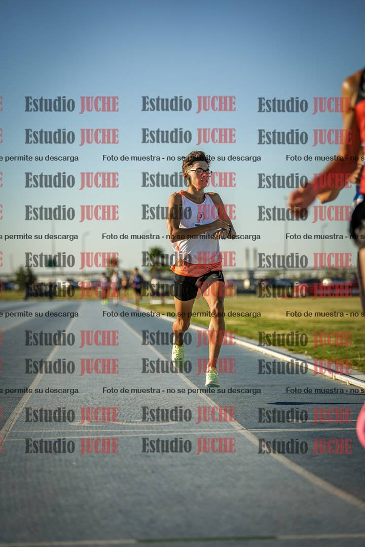 Fotos de los 1500 m llanos de varones