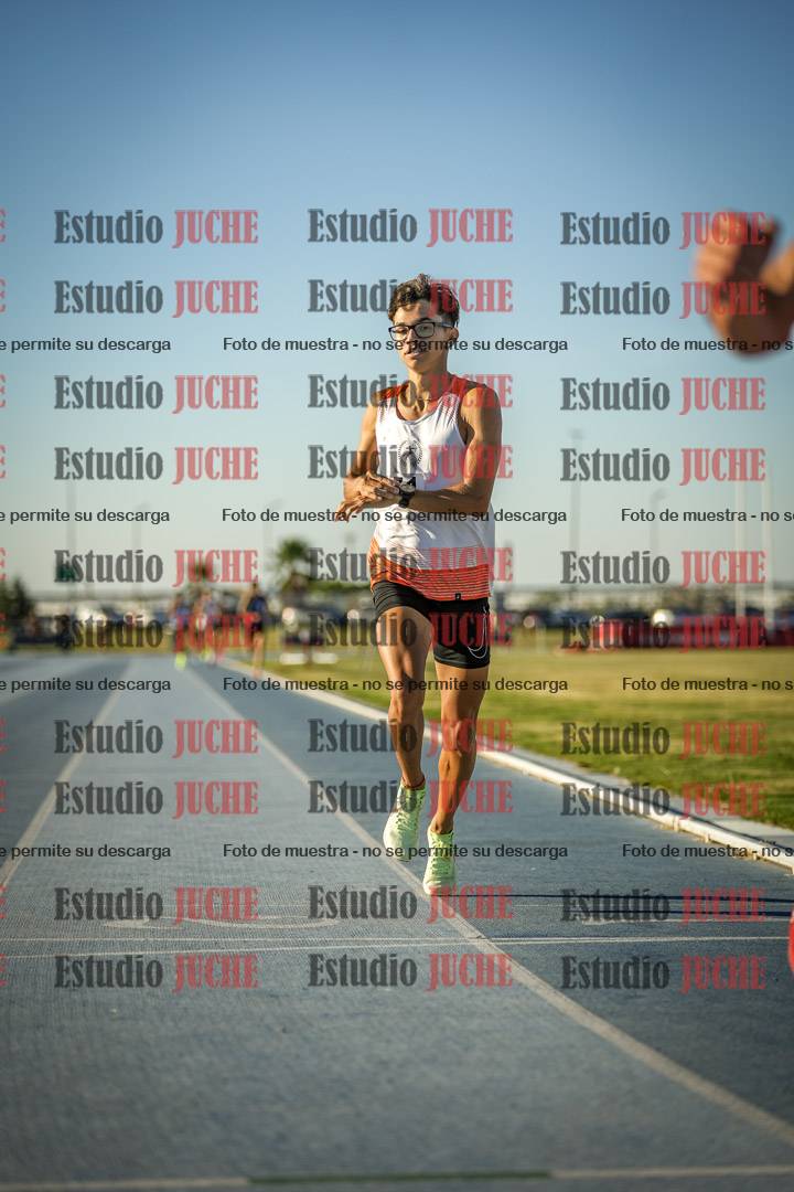 Fotos de los 1500 m llanos de varones