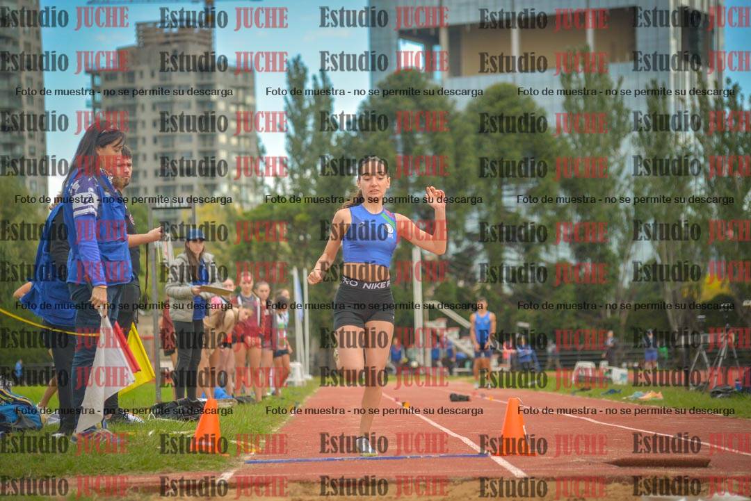 Fotos del salto en largo - mujeres U16