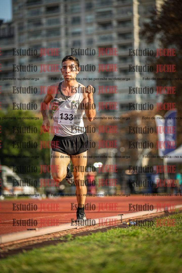 Fotos de los 5000 m llanos de varones
