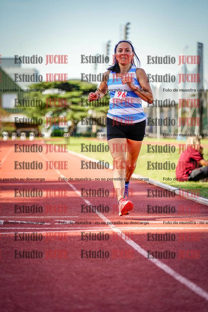 Fotos de los 5000 m llanos de mujeres y varones