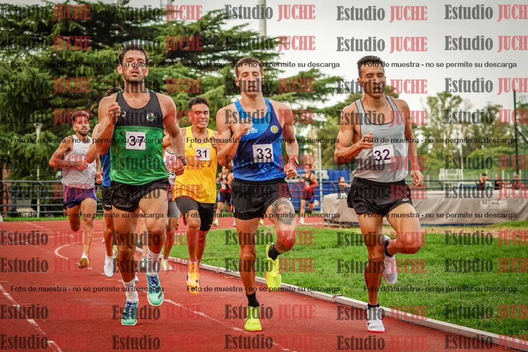 Fotos de los 1500 m llanos de varones