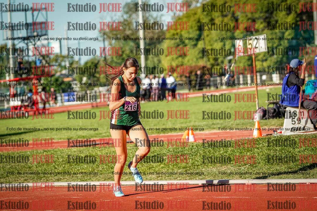 Fotos de los 600 m de mujeres