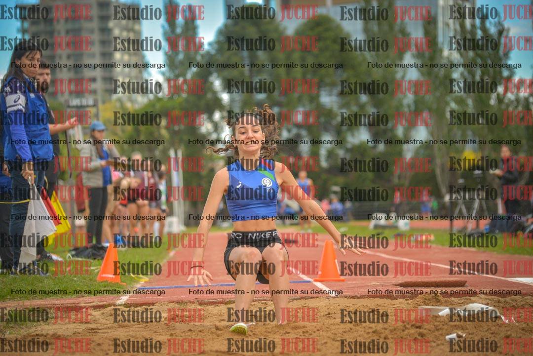 Fotos del salto en largo - mujeres U16