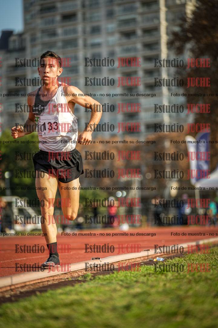 Fotos de los 5000 m llanos de varones