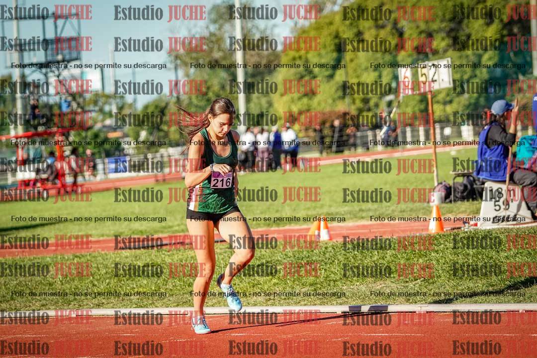 Fotos de los 600 m de mujeres