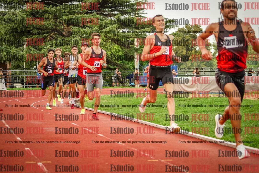 Fotos de los 1500 m llanos de varones