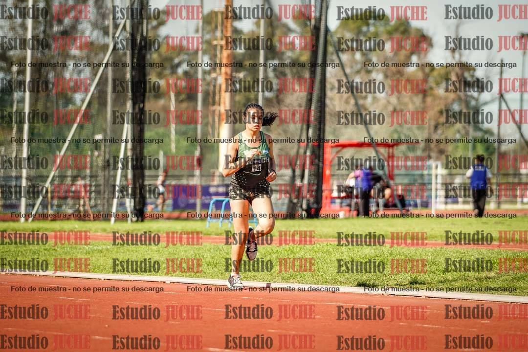 Fotos de los 5000 m llanos de mujeres y varones