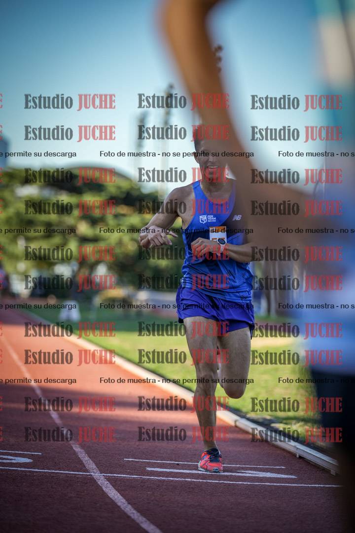 Fotos de los 3000 m llanos de varones