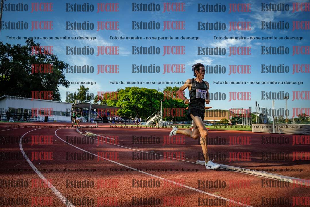 Fotos de los 1500 m llanos de varones