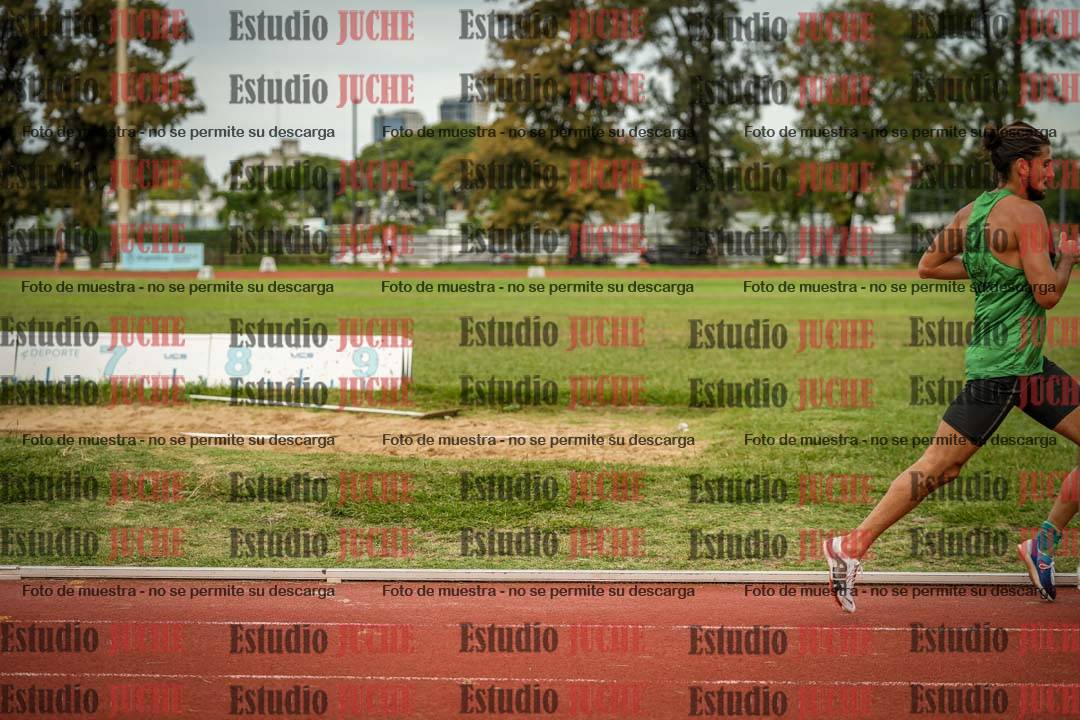 Fotos de los 3000 m llanos de varones