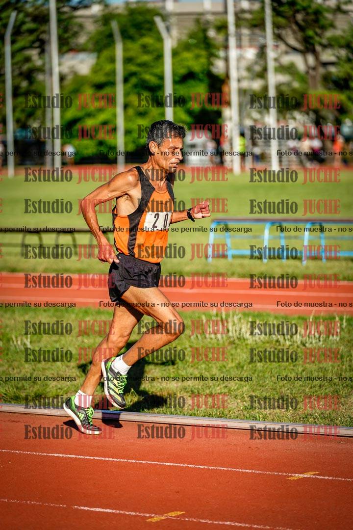 Fotos de los 3000 m llanos de varones