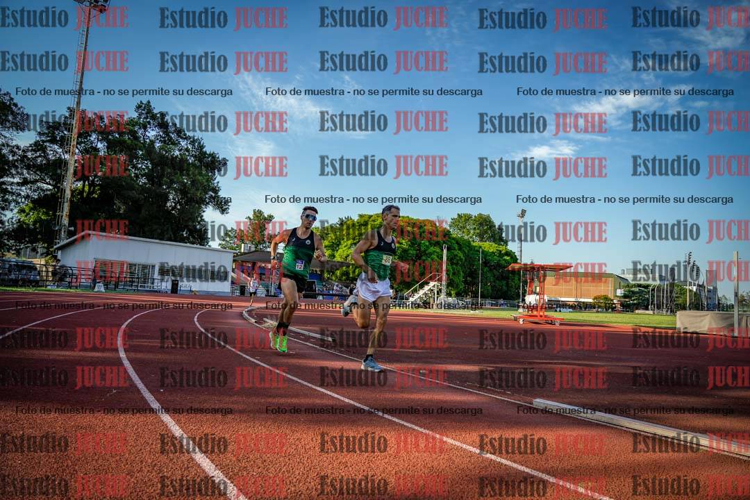 Fotos de los 1500 m llanos de varones