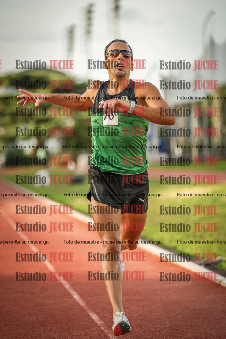 Fotos de los 3000 m llanos de varones