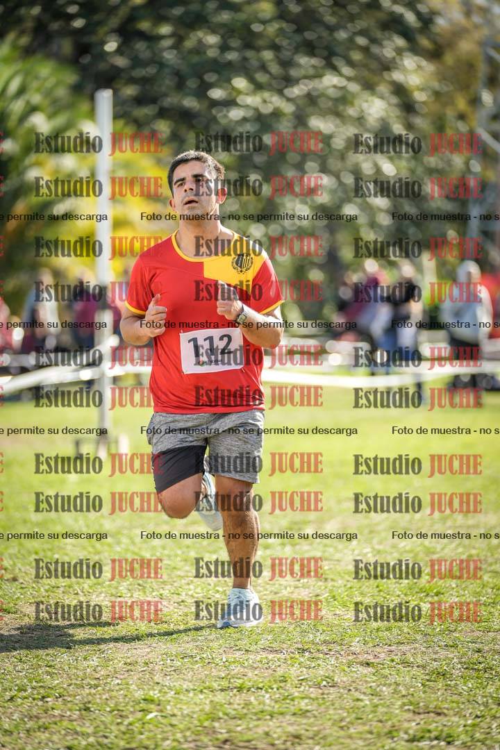 Fotos de la llegada del cross de 8000 m