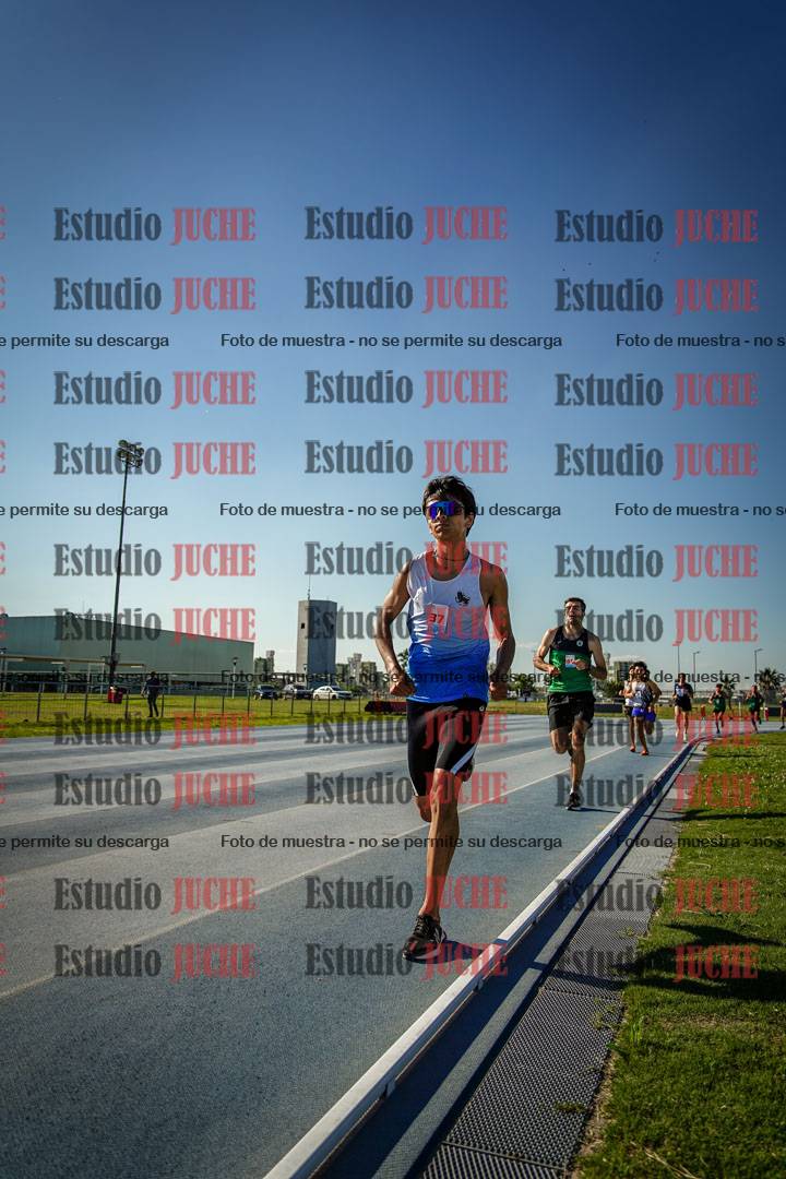 Fotos de los 1500 m llanos de varones