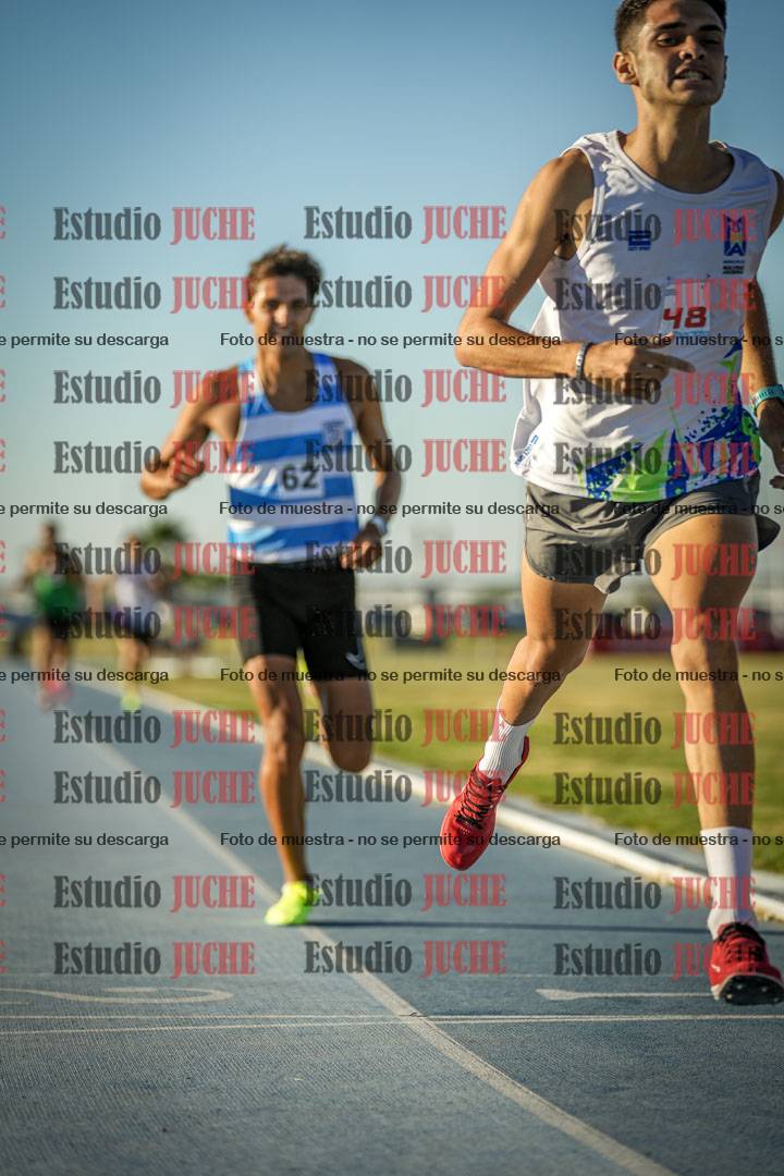 Fotos de los 1500 m llanos de varones