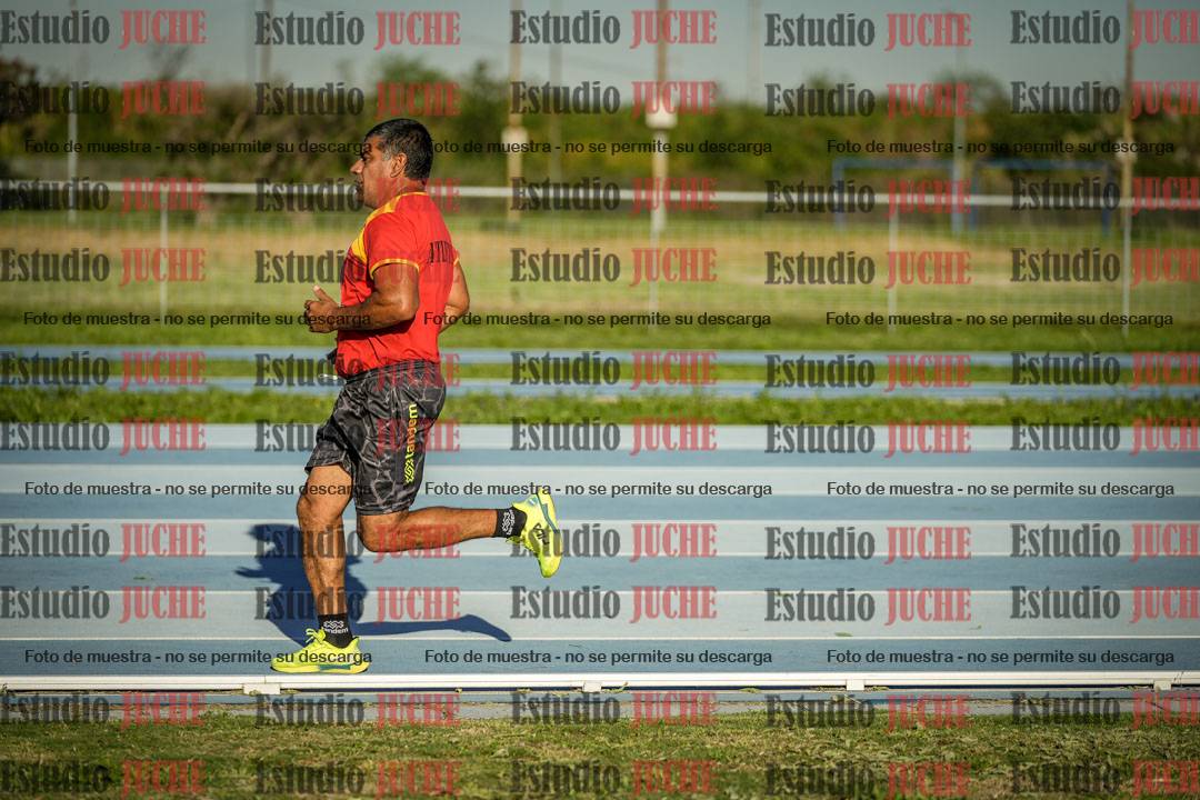 Fotos de los 3000 m llanos de varones