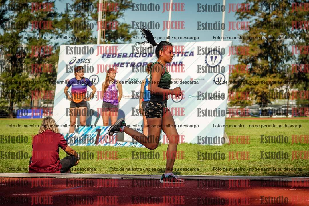 Fotos de los 5000 m llanos de mujeres y varones