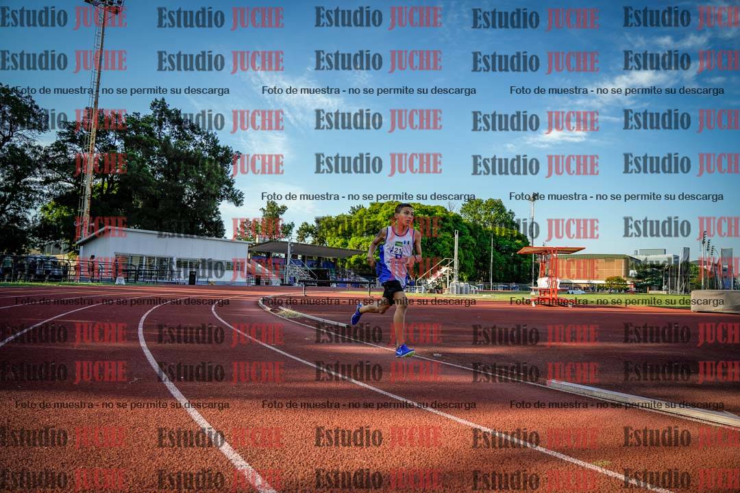 Fotos de los 1500 m llanos de varones