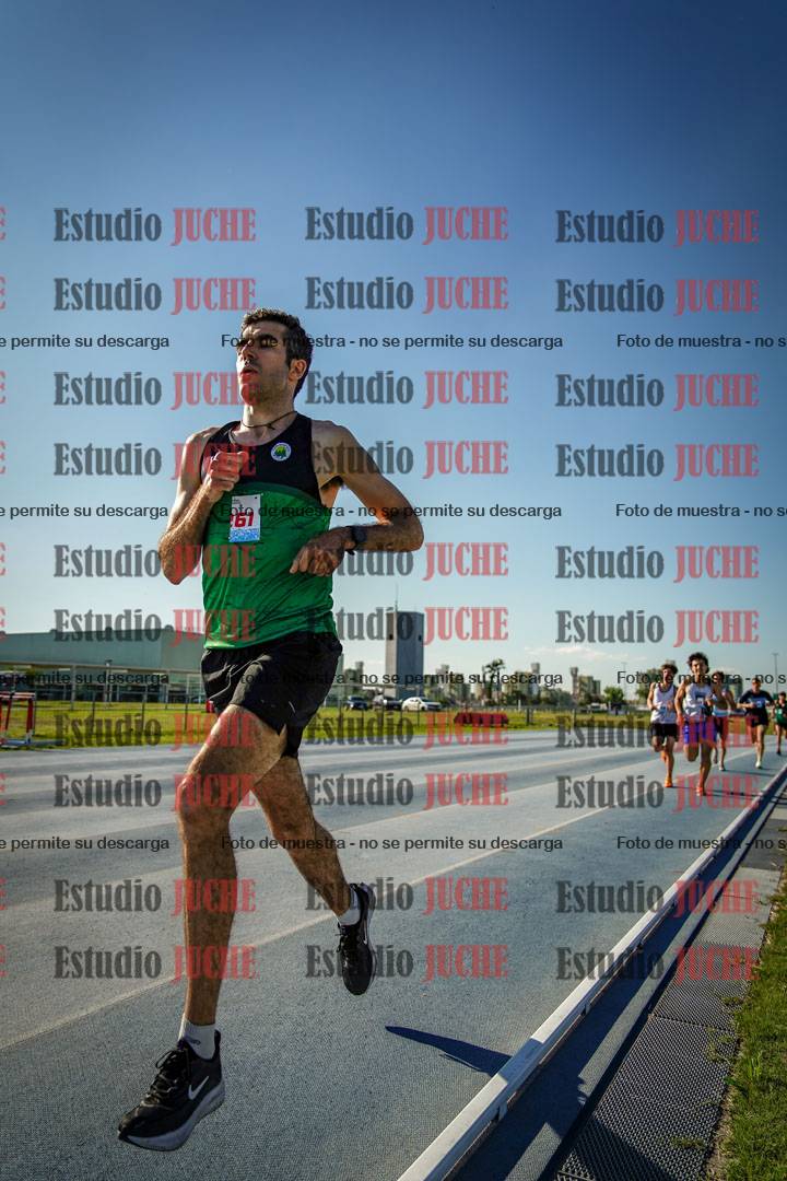 Fotos de los 1500 m llanos de varones