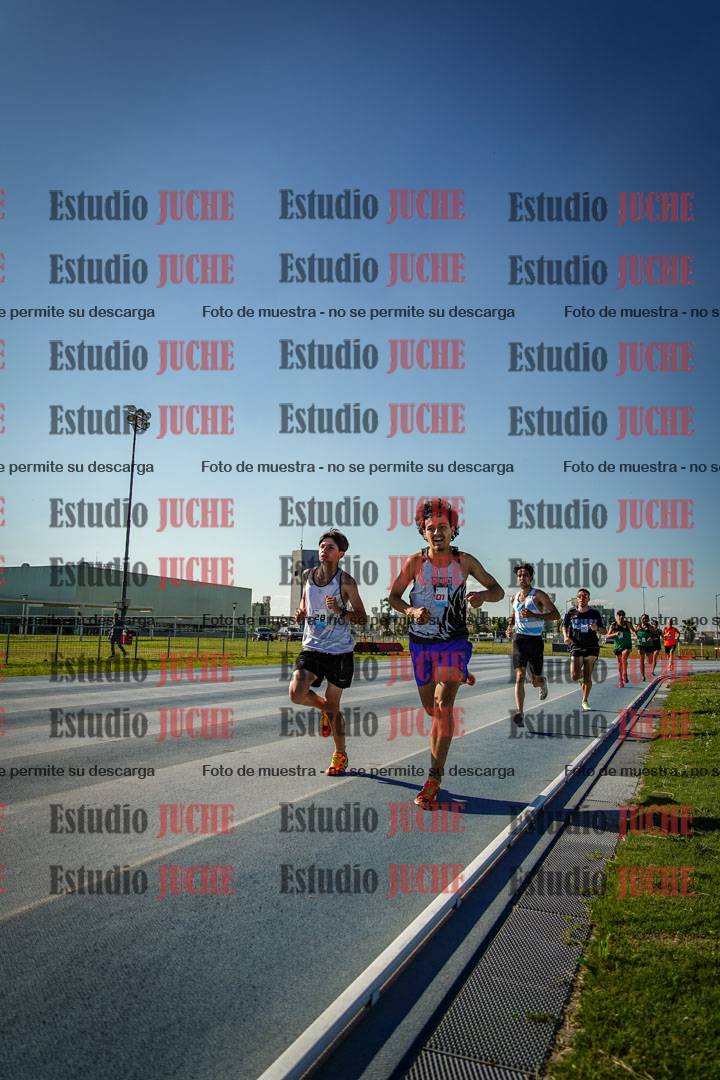 Fotos de los 1500 m llanos de varones