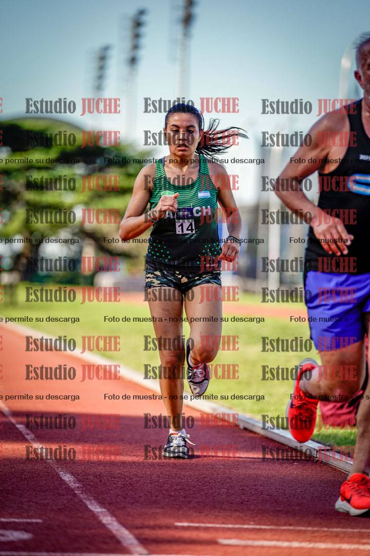 Fotos de los 5000 m llanos de mujeres y varones