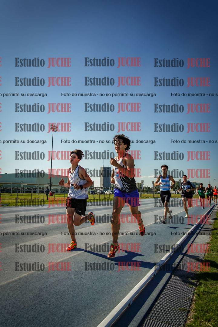 Fotos de los 1500 m llanos de varones
