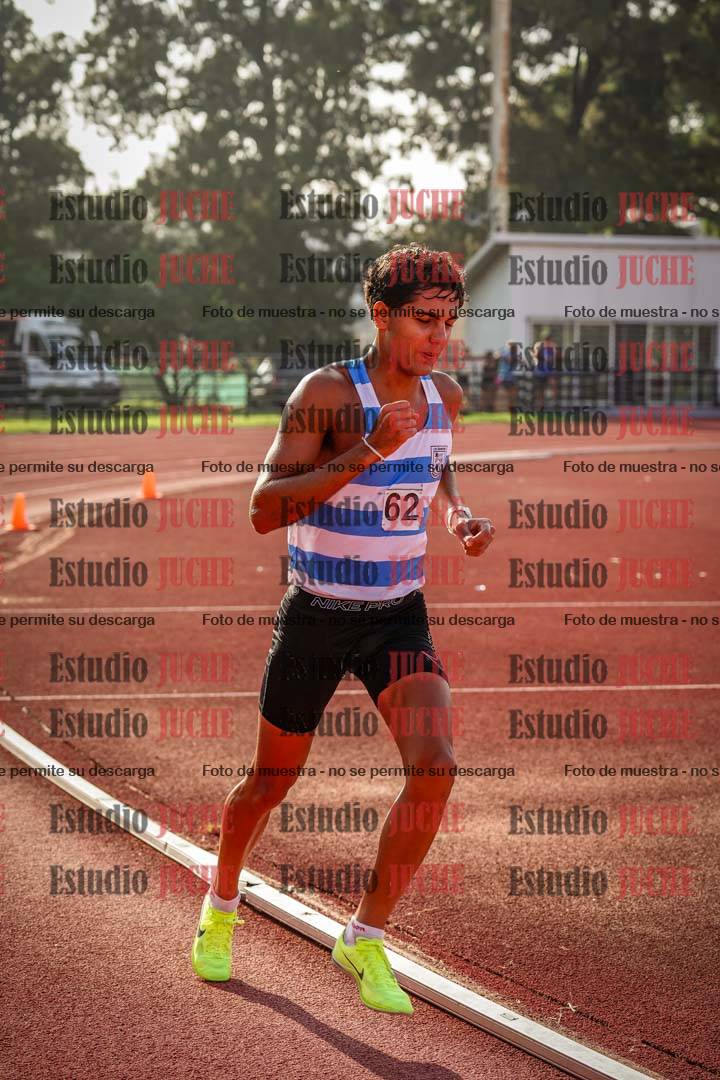 Fotos de los 3000 m llanos de varones