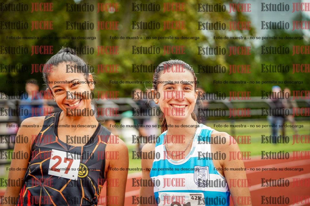 Fotos de los 1500 m llanos de mujeres