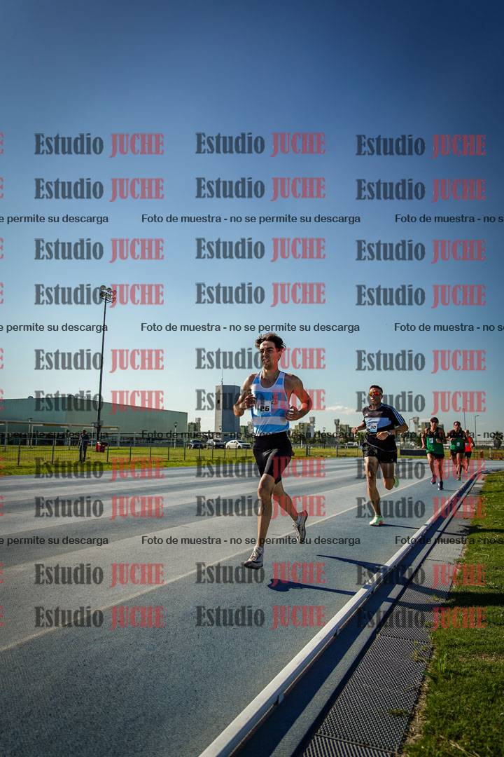Fotos de los 1500 m llanos de varones