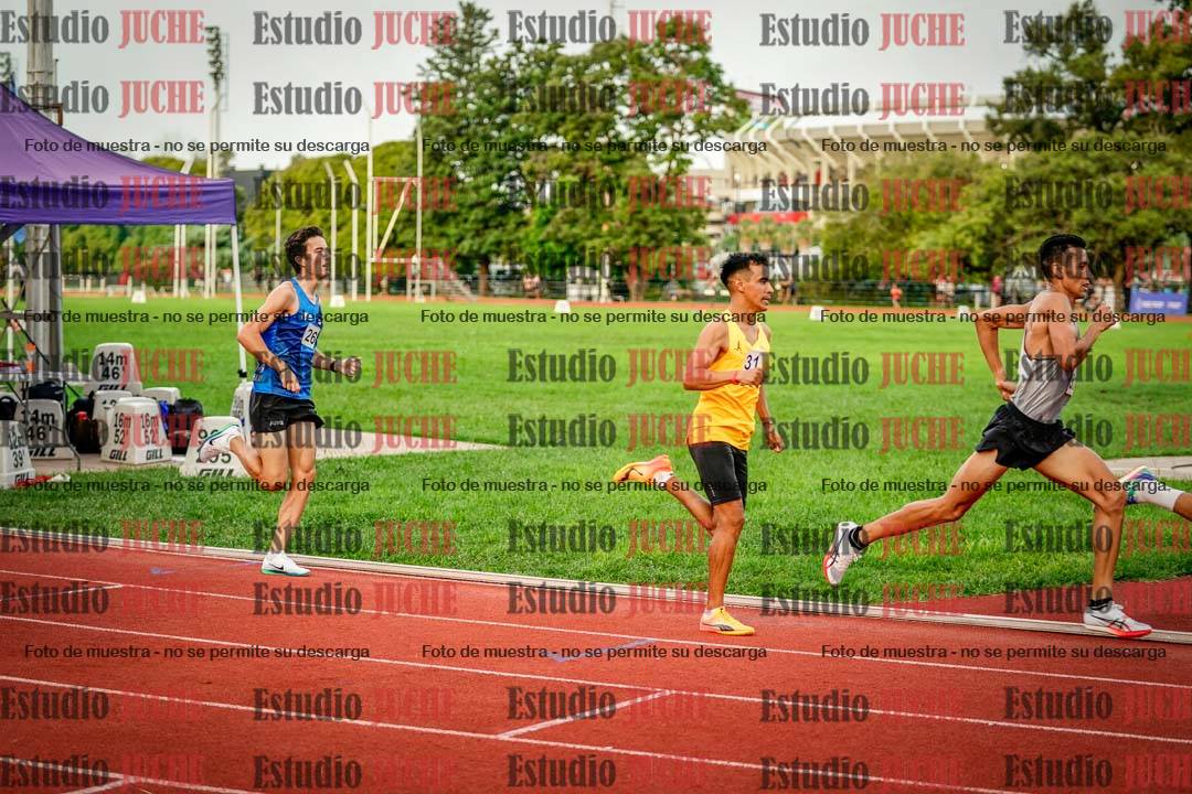 Fotos de los 1500 m llanos de varones
